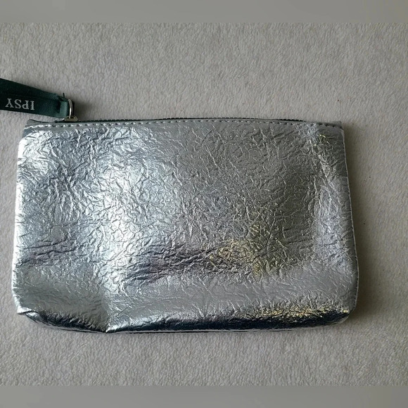 EUC- 2021 Ipsy Glam MakeUp Bags - Picture 5 of 10